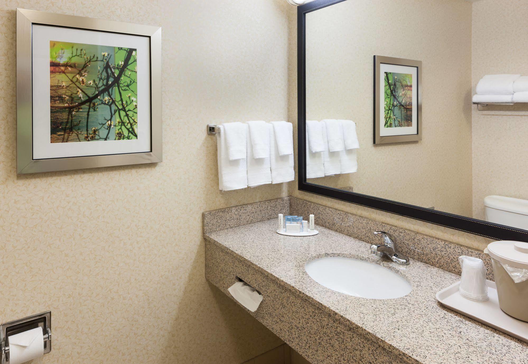 Fairfield By Marriott Ruston Hotel Exterior photo